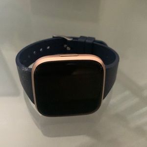 Fitbit Versa 2